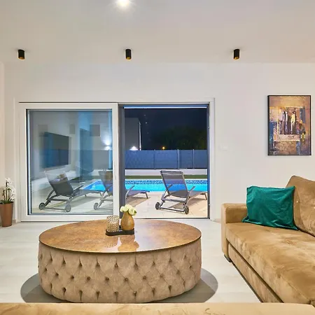 Adria Dream By Litto