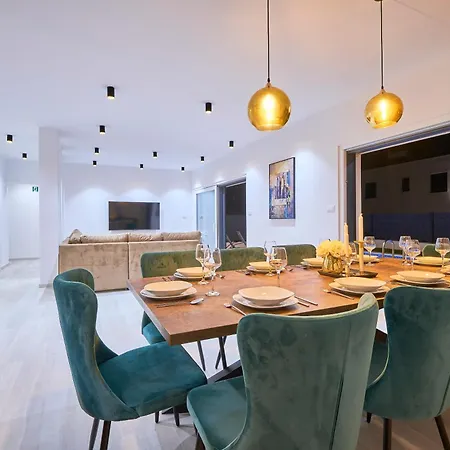 Adria Dream By Litto *