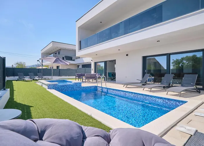 Adria Dream By Litto