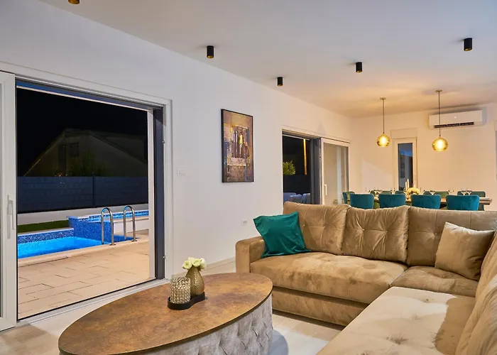 فيلة Adria Dream By Litto *